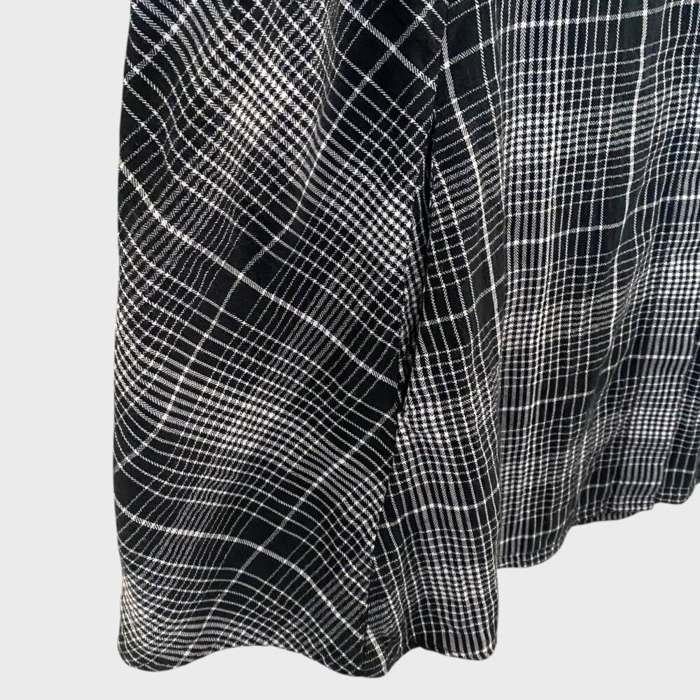 Foxcroft Cici Plaid Perfection Tunic Black Women's Size 14 Button-Up Long-Sleeve - Picture 9 of 12